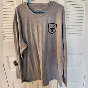 Project rock long sleeve shirt